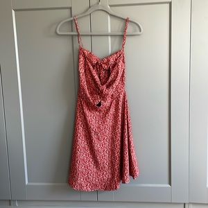 SHEIN • Floral Print Backless Dress